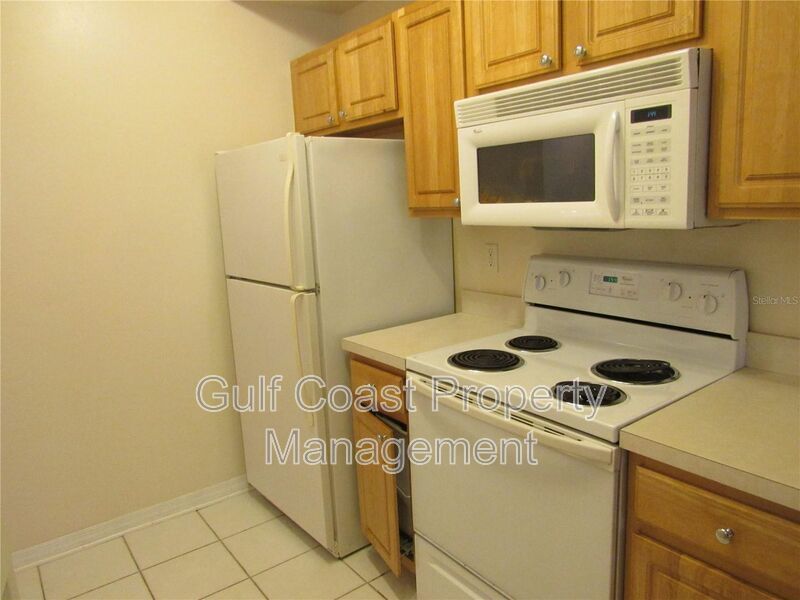 Gated Las Palmas Condo | 2BR + Attached Garage property image