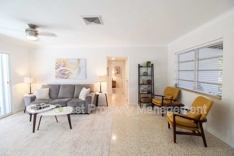 West of Trail Mid-Century Gem with New Designer Kitchen & Oversized Corner Lot property image