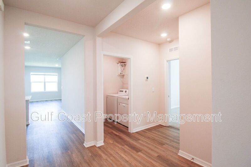 Annual Lakeview Retreat in Gated Solera – 4BR Home with Fenced Yard & Lake View property image