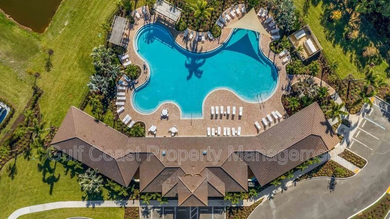 Annual Lakeview Retreat in Gated Solera – 4BR Home with Fenced Yard & Lake View property image