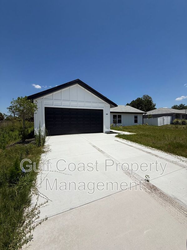 3294 West Price Blvd property image