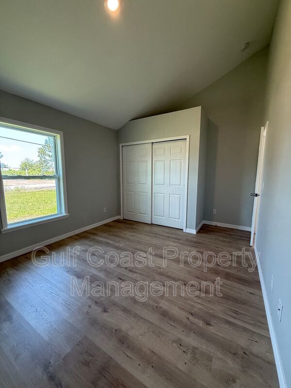 3294 West Price Blvd property image