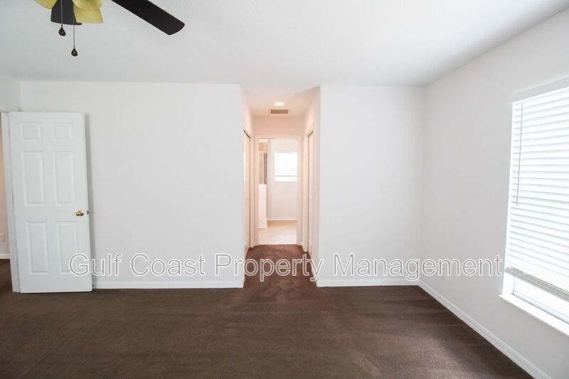 Lakeview 4-Bedroom, 2.5-Bath Annual Rental in Lakewood Ranch/Greenbrook property image