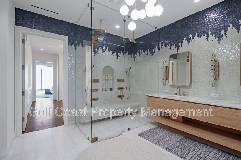 The Crown Jewel of Longboat Key, Ultra-Luxury St. Regis 4 Bedroom Waterfront Residence property image