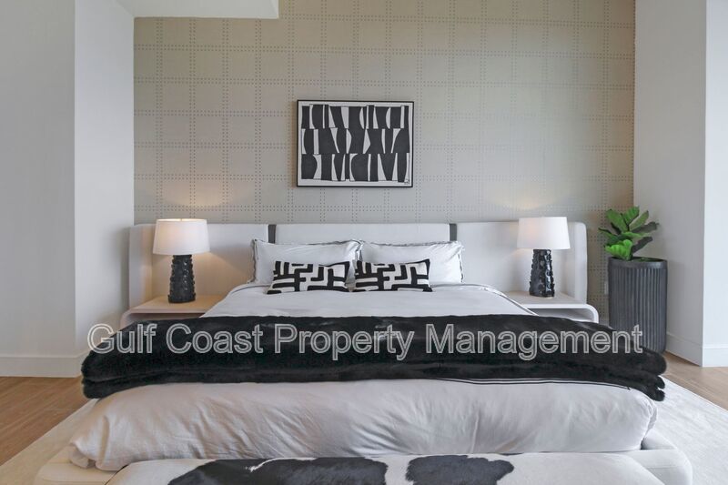 The Crown Jewel of Longboat Key, Ultra-Luxury St. Regis 4 Bedroom Waterfront Residence property image