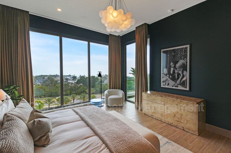 The Crown Jewel of Longboat Key, Ultra-Luxury St. Regis 4 Bedroom Waterfront Residence property image