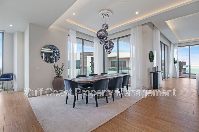 The Crown Jewel of Longboat Key, Ultra-Luxury St. Regis 4 Bedroom Waterfront Residence property image