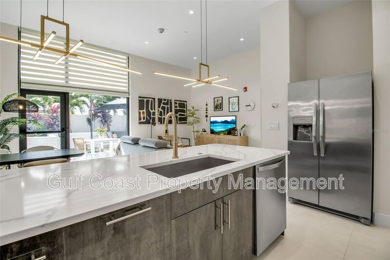 Modern Loft Living with Private Terrace in Downtown Sarasota’s Rosemary District property image