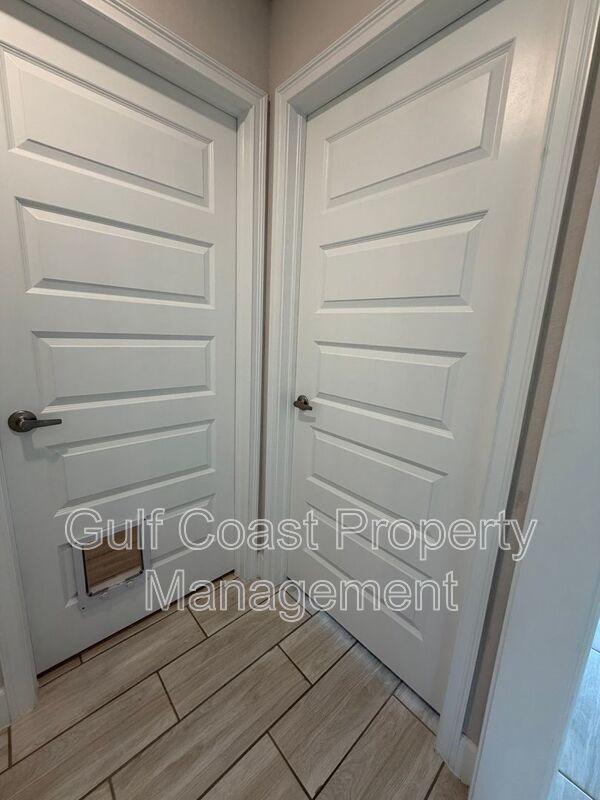4865 Manila Ave property image