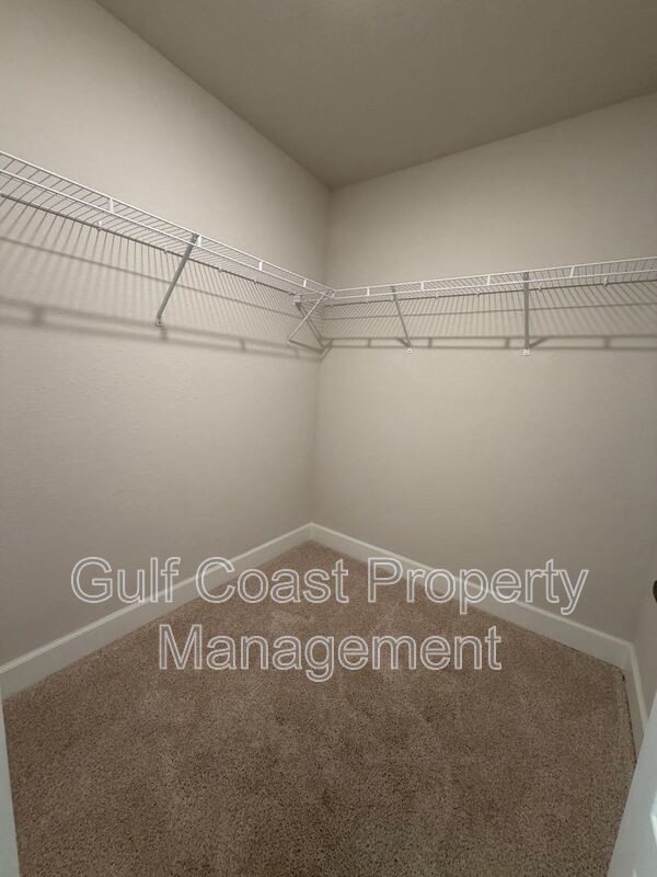 4865 Manila Ave property image