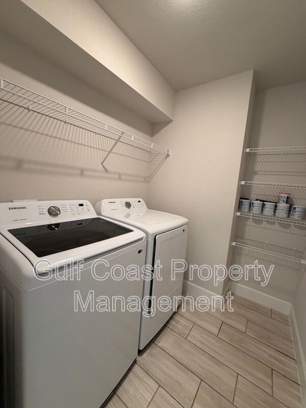 4865 Manila Ave property image