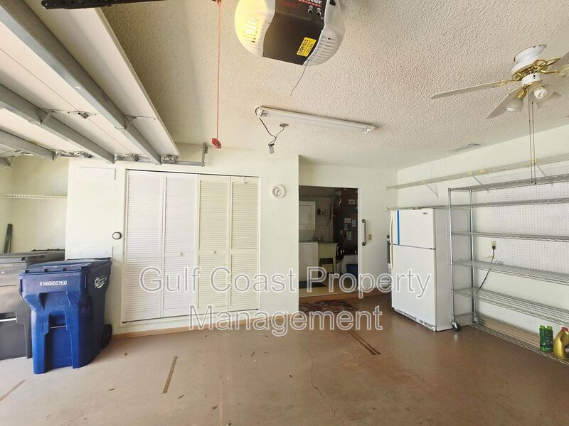 Annual Rental in a Desirable 55+ Community – Beautiful 2 Bedroom, 2 Bath Villa with Lake Views property image