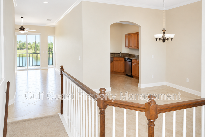 Annual Luxury Lakeview Condo with 3 Bedrooms + Den, Private Garage & Resort-Style Amenities property image