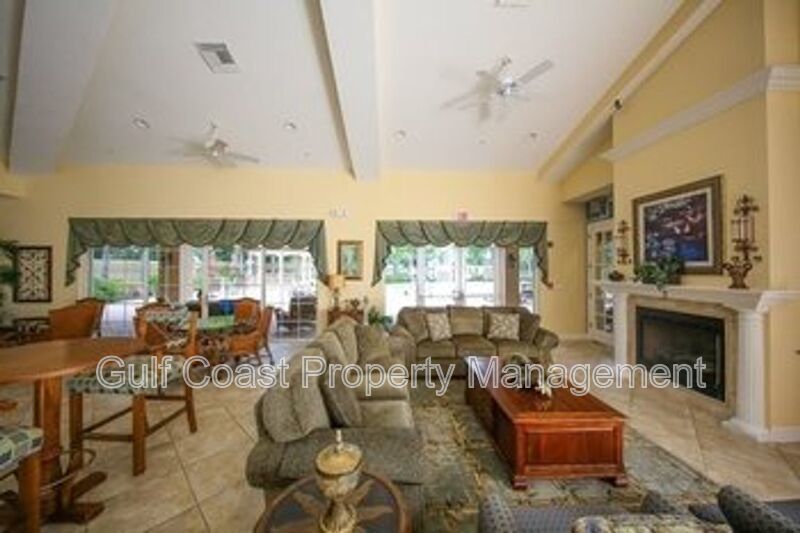Annual Luxury Lakeview Condo with 3 Bedrooms + Den, Private Garage & Resort-Style Amenities property image