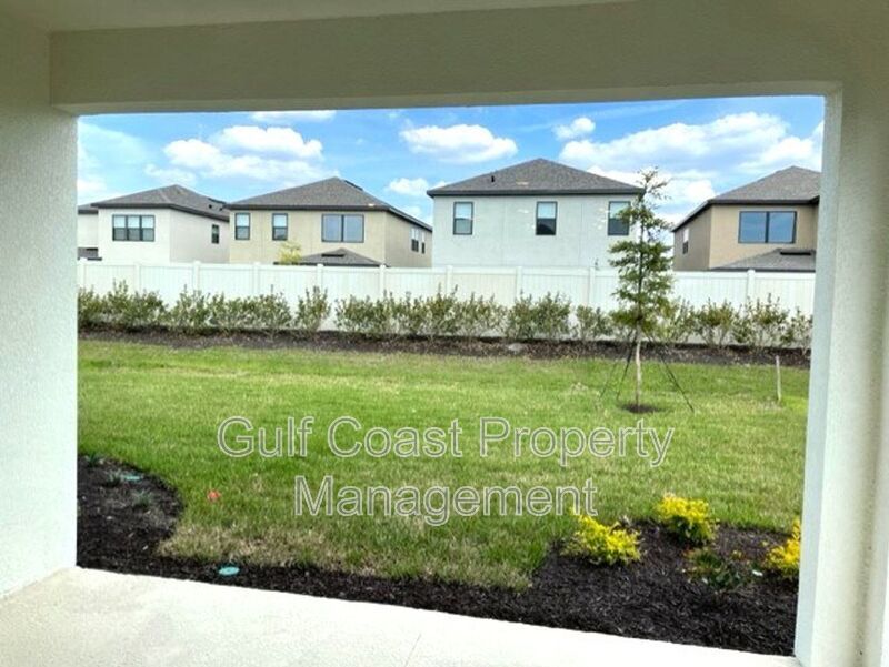 4 Bedroom Home Plus a Home Office and Loft Space property image