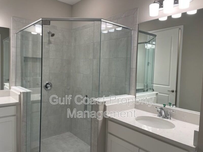4 Bedroom Home Plus a Home Office and Loft Space property image