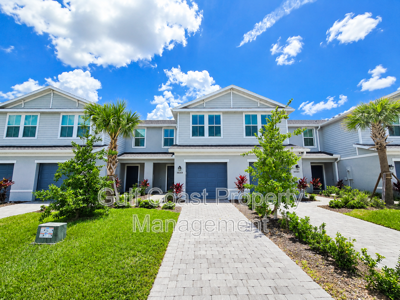 Modern Townhome Living in Aurora at Lakewood Ranch – Resort-Style Amenities & Prime Location! property image