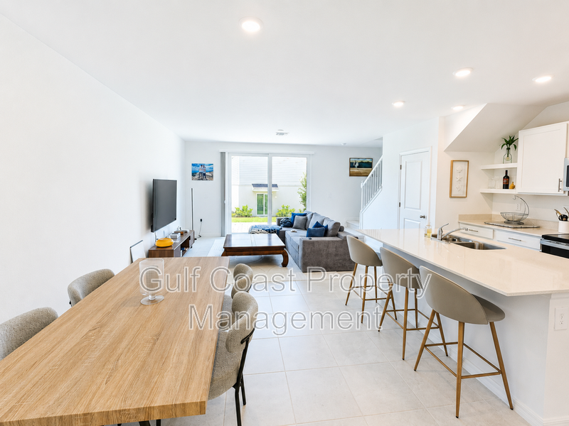 Modern Townhome Living in Aurora at Lakewood Ranch – Resort-Style Amenities & Prime Location! property image