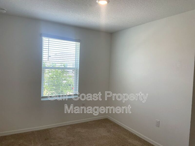 Annual Unfurnished Rental Available – 3 Bedroom Townhome in Gated Palmero Community property image