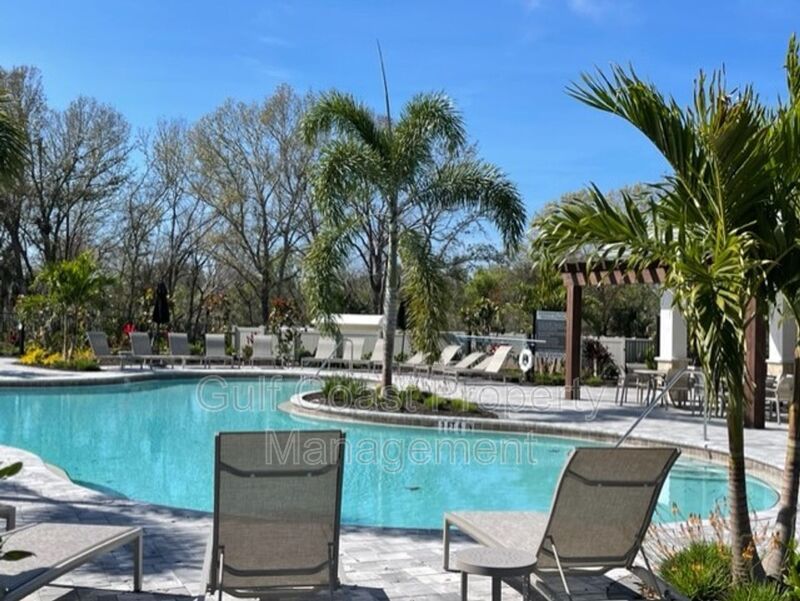 Annual Unfurnished Rental Available – 3 Bedroom Townhome in Gated Palmero Community property image
