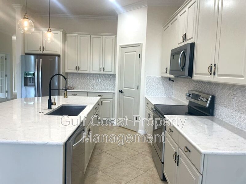 Luxury Annual Rental with Private Pool in Sarasota National property image