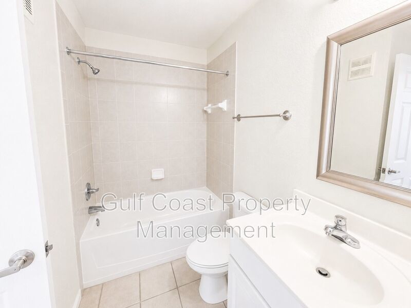 Coastal Living in Bay Pointe Cortez – 2BR/2BA Gated condo with Resort-Style Convenience property image