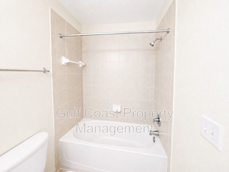 Coastal Living in Bay Pointe Cortez – 2BR/2BA Gated condo with Resort-Style Convenience property image
