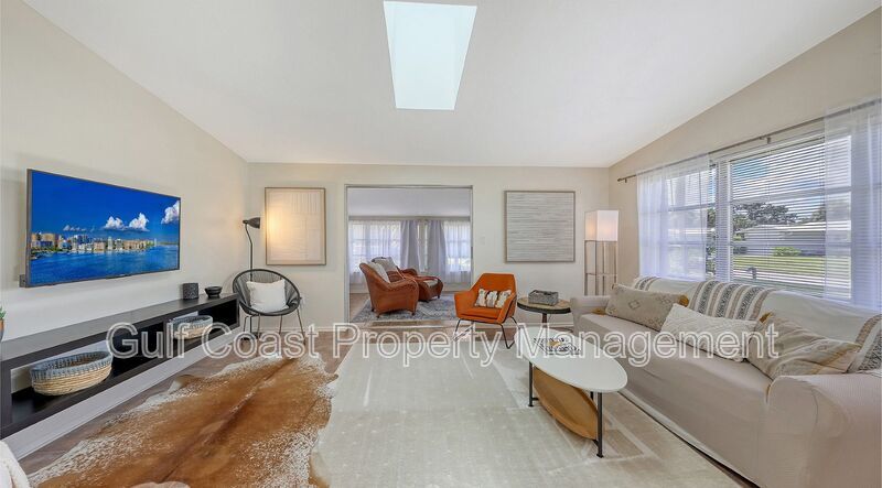 Annual Furnished Rental Phillippi Creek property image