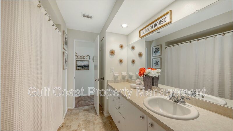 Annual Furnished Rental Phillippi Creek property image