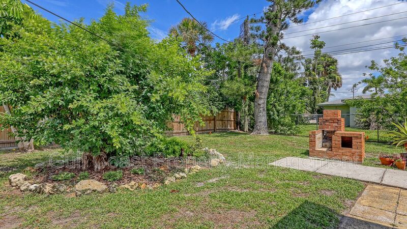 Annual Furnished Rental Phillippi Creek property image
