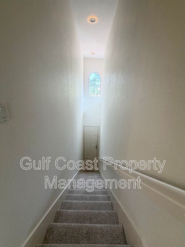 7060 San Lorenzo Ct Unit 202 property image