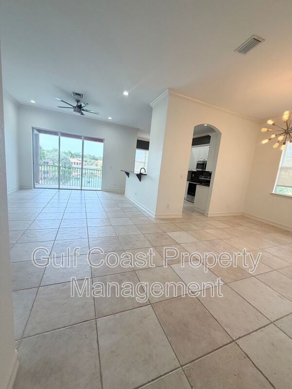 7060 San Lorenzo Ct Unit 202 property image