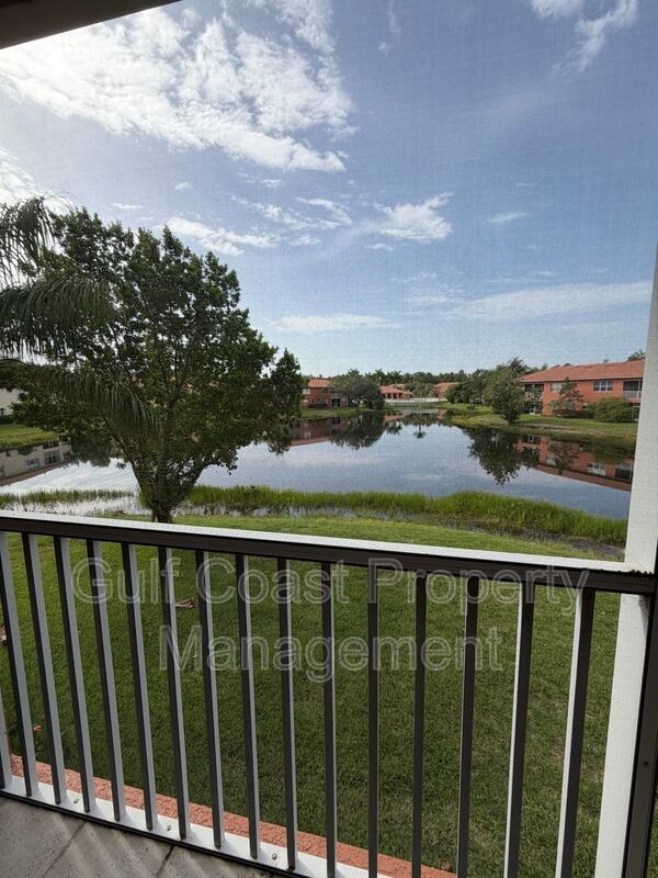 7060 San Lorenzo Ct Unit 202 property image