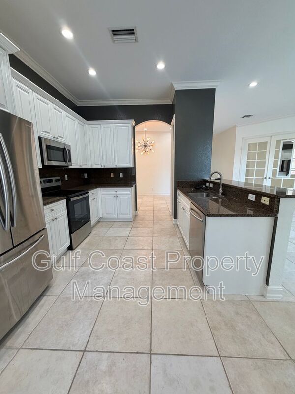 7060 San Lorenzo Ct Unit 202 property image