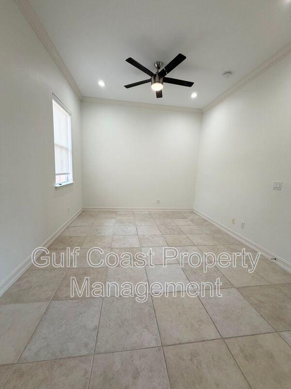 7060 San Lorenzo Ct Unit 202 property image
