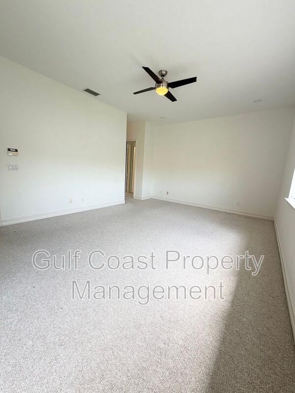 7060 San Lorenzo Ct Unit 202 property image