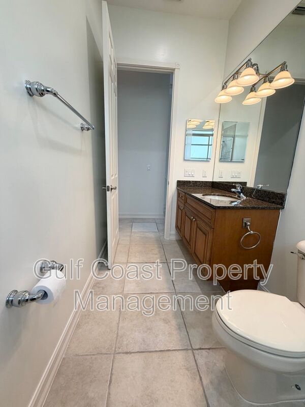 7060 San Lorenzo Ct Unit 202 property image