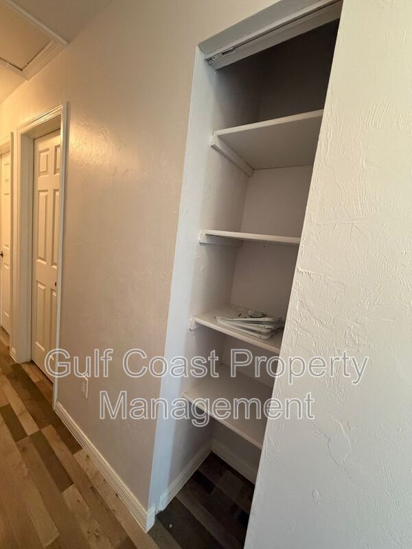 1801 S. Palmdale Ct. property image