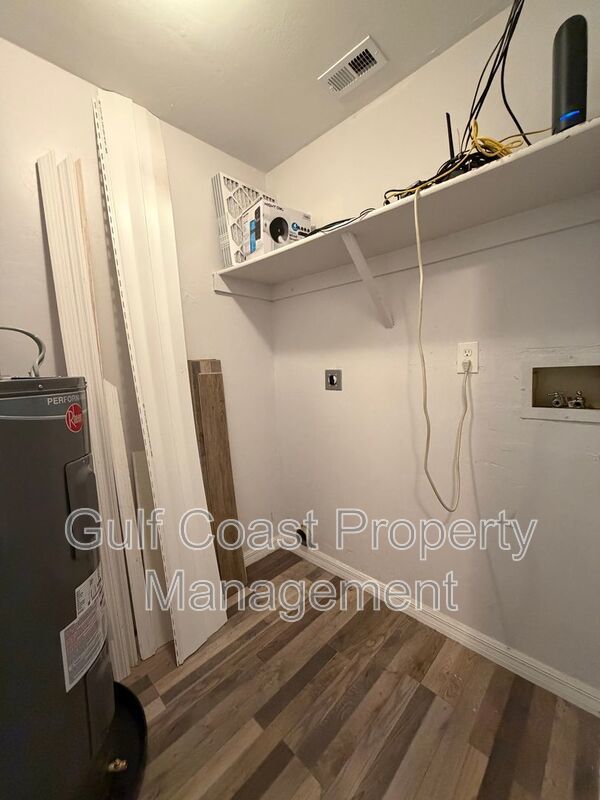 1801 S. Palmdale Ct. property image