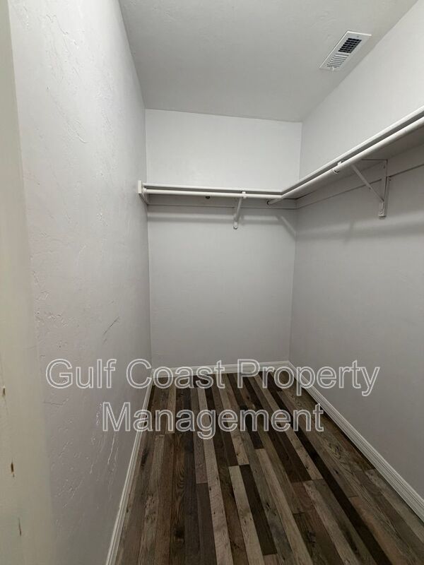 1801 S. Palmdale Ct. property image