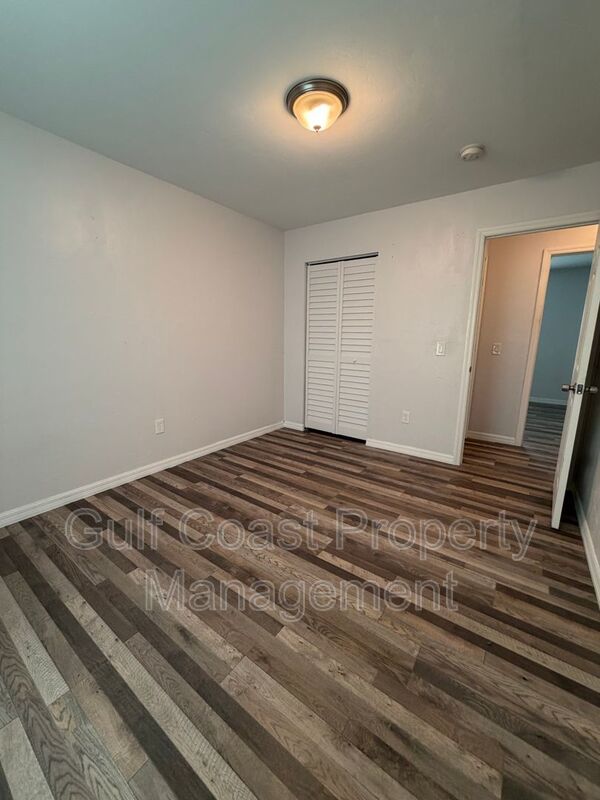 1801 S. Palmdale Ct. property image
