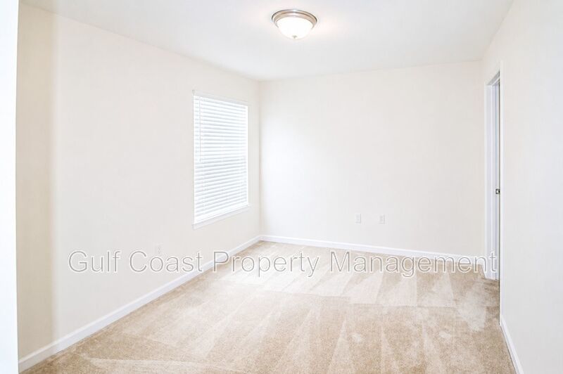 Annual Three Bedroom, Two Bath with a Two Car Garage, Town Home Located in Harmony Lakewood Ranch property image