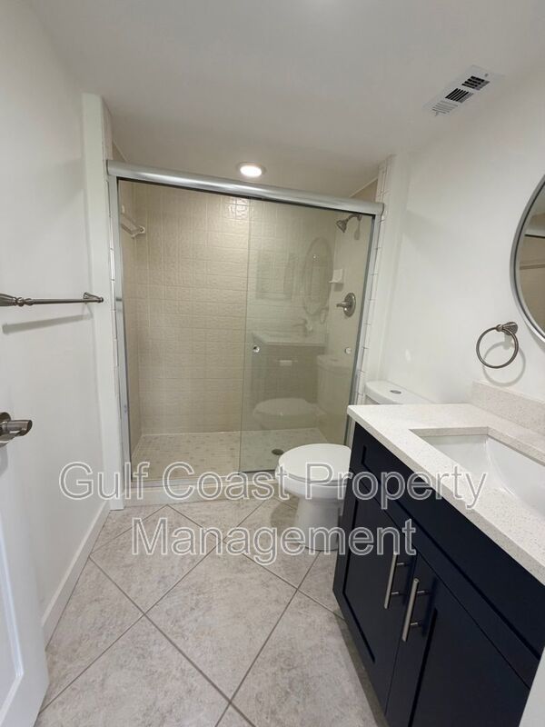 16150 Bay Pointe Blvd Unit 107 property image