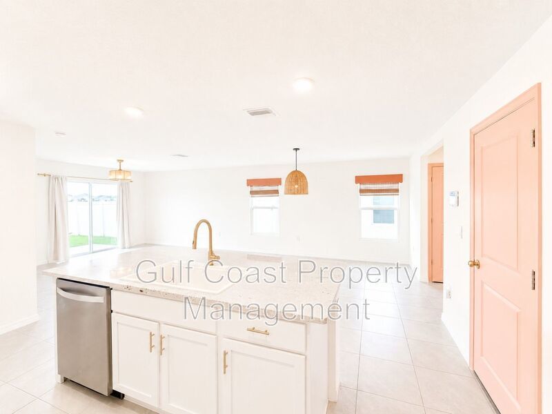 Spacious 5-Bedroom Bella Lago Home with Loft, Fenced Yard & Resort-Style Amenities property image