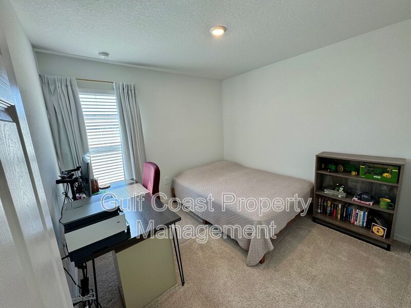 Annual Rental Near UTC, Waterside Place & Gulf Coast Beaches property image