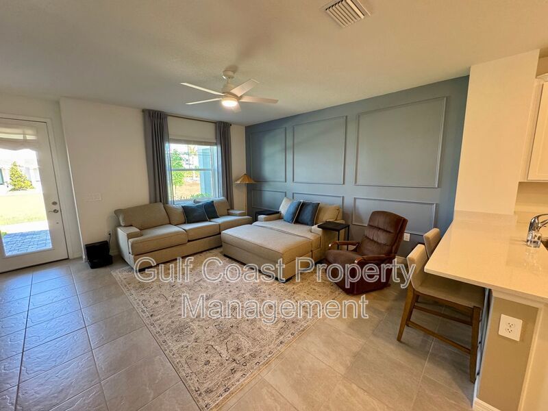 Annual Rental Near UTC, Waterside Place & Gulf Coast Beaches property image