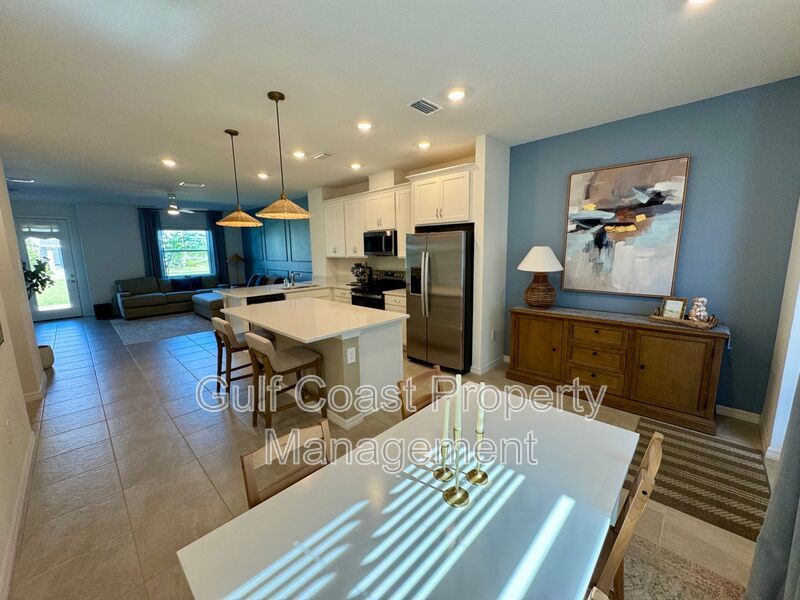 Annual Rental Near UTC, Waterside Place & Gulf Coast Beaches property image