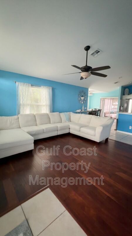 11652 PAWLEY AVE property image