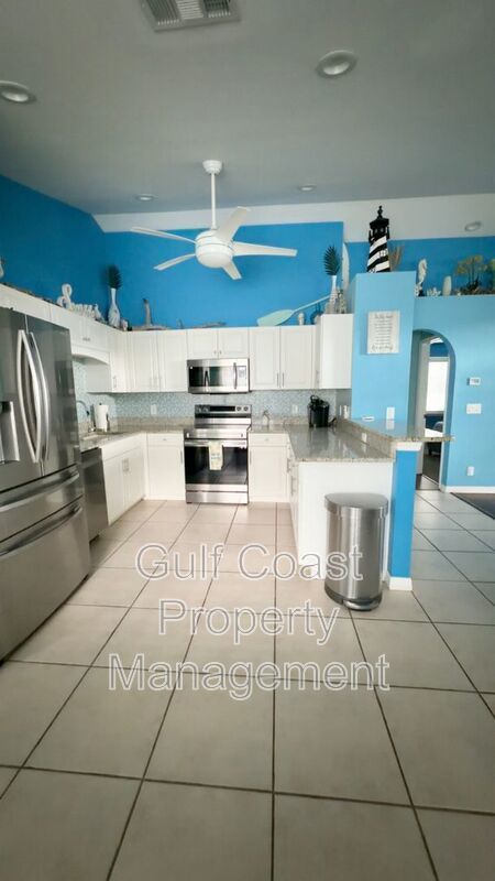 11652 PAWLEY AVE property image