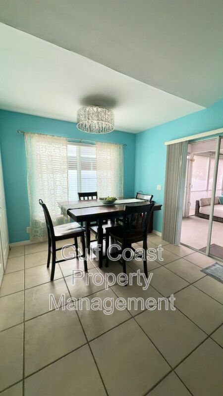 11652 PAWLEY AVE property image